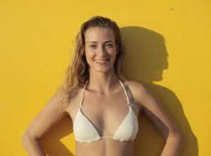 emma kok bikini
